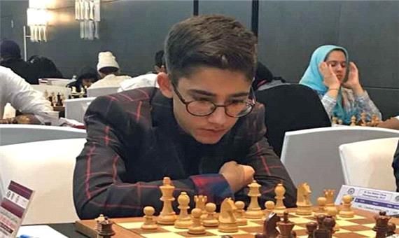 انتقاد پدر ملی‌پوش شطرنج از فدراسیون: قائم‌مقامی که نهم شد را انتخاب کردند اما آرین را نه