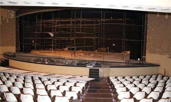 افتتاح سالن اصلی تئاترشهر؛ پیش از مهمانی باران
