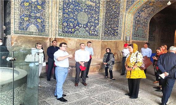 وزیر امور خارجه سوییس از آثار تاریخی اصفهان بازدید کرد