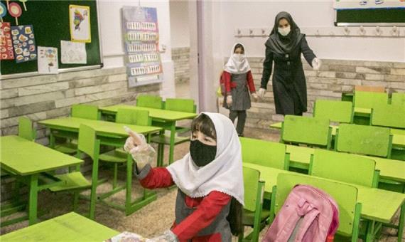 وزارت بهداشت: مدارسی که پروتکل های بهداشتی را رعایت نکنند تعطیل میشوند