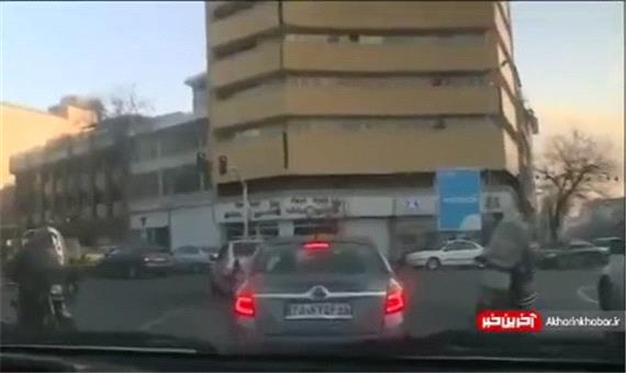 التهاب جمعیت در جمعه بازار کرونایی تهران
