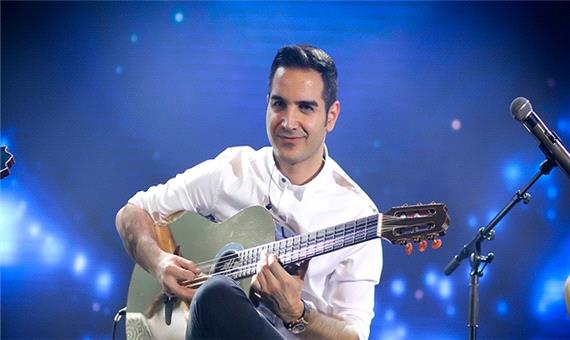 اجرای زنده آهنگ «من» در کنسرت توسط محسن یگانه