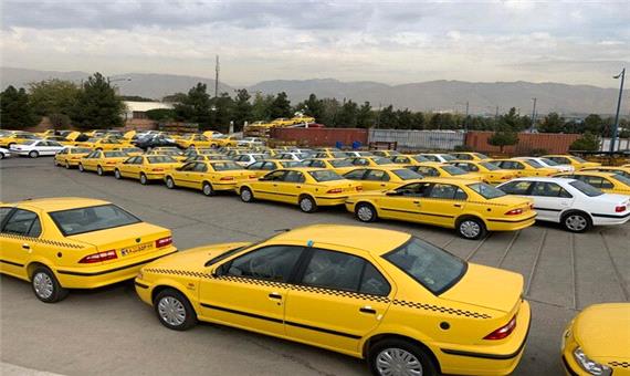 ضوابط تبلیغات درون تاکسی‌ها در گرو تصویب شورای عالی ترافیک کشور