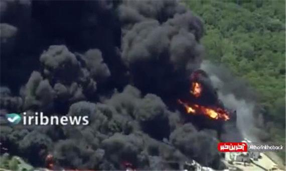 تصاویر آتش سوزی گسترده در یک کارخانه ایالت ایلینوی آمریکا