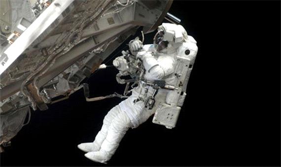 تصاویری هیجان‌انگیز از راهپیمایی فضانوردان
