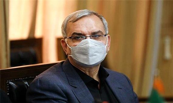 بازدید وزیر بهداشت از مراکز درمانی و واکسیناسیون کرمانشاه