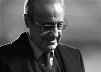 قدرتمندترین رییس فوتبال جهان سقوط کرد