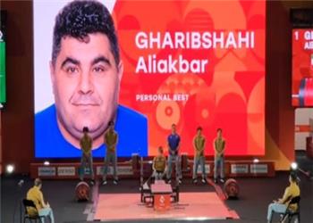 شروع مقتدرانه غریبشاهی با مهار وزنه 245 کیلویی