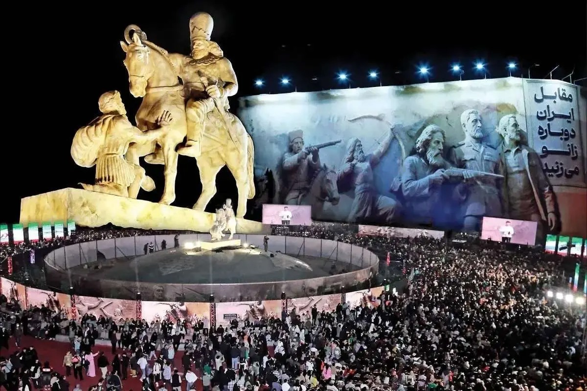 ماجرای تخریب مجسمه شاپور اول ساسانی در میدان انقلاب چه بود؟