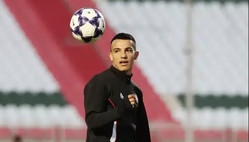 حسین‌زاده، ایبانز و کریم بنزما!