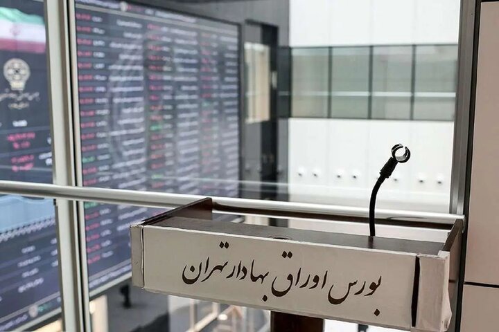 پیش‌‌بینی بورسِ فردا «یکشنبه»؛ هجوم نقدینگی به تالار شیشه‌ای
