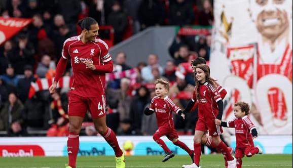 لیورپول ۲-۱ وولوز؛ قرمزها کم کم لیورپول می‌شوند