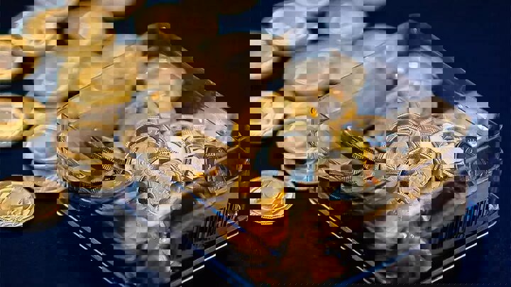 ورق قیمت‌ها بالاخره برگشت؛ کاهش نرخ طلا و سکه در بازار