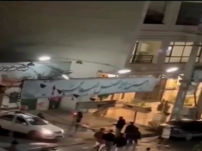 فیلمی از آتش زدن حسینیه به دست آشوبگران