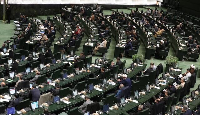 بررسی ایرادات واگذاری ایران خودرو به کروز در دستور امروز مجلس