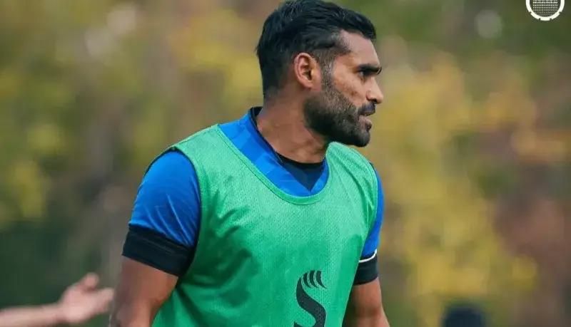 کاپیتان آبی‌ها برای تقابل با پرسپولیس برگشت