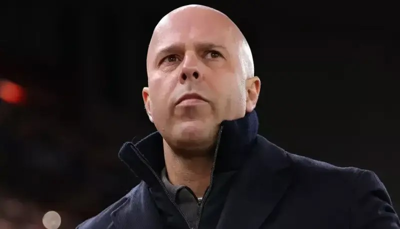 اشلوت تأیید کرد؛ لیورپول آماده جدایی فن‌دایک!