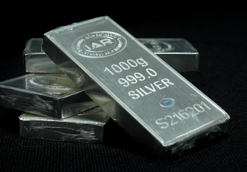 شوک در بازار فلزات گران‌بها؛ نقره ۳۵ درصد سقوط کرد