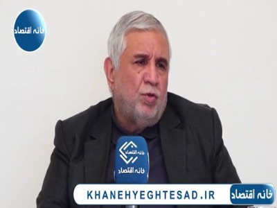 پاک‌آیین: ترامپ مانند هیتلر دچار ناسیونالیست افراطی شده است