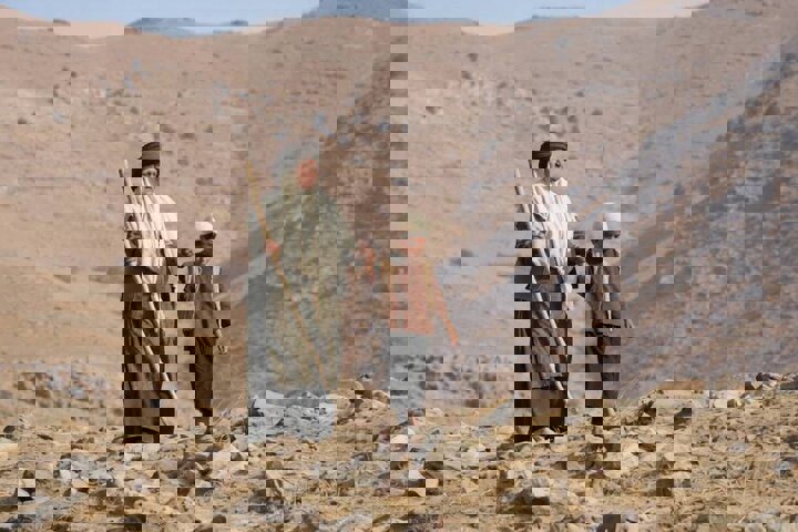 نگاهی به فیلم «کوچ»؛ روایتی باورپذیر از کودکی شهید سلیمانی