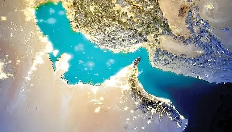 مدیرعامل تعاونی صیادان هرمزگان: صیادان هرمزگانی از تردد در تنگۀ هرمز خودداری کنند