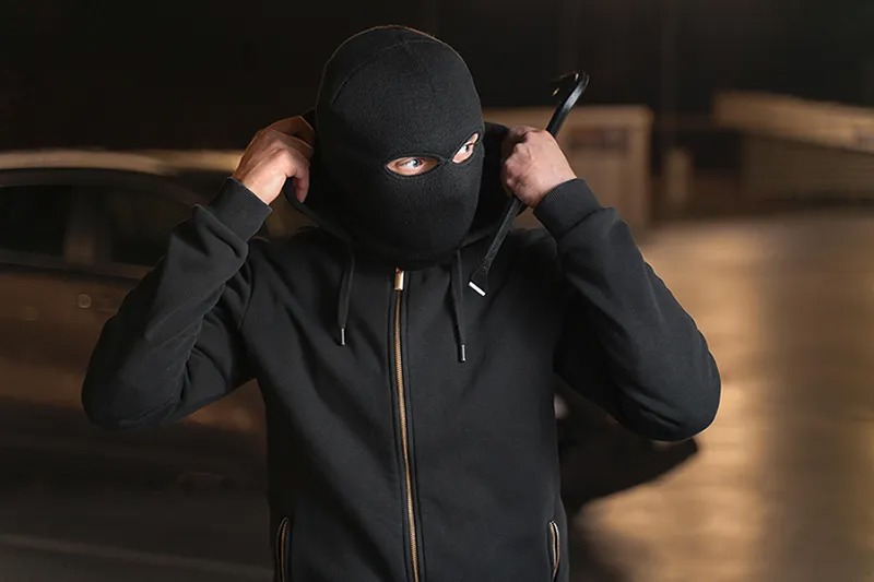 نقشه گنج جعلی، آغاز یک انتقام‌گیری خطرناک