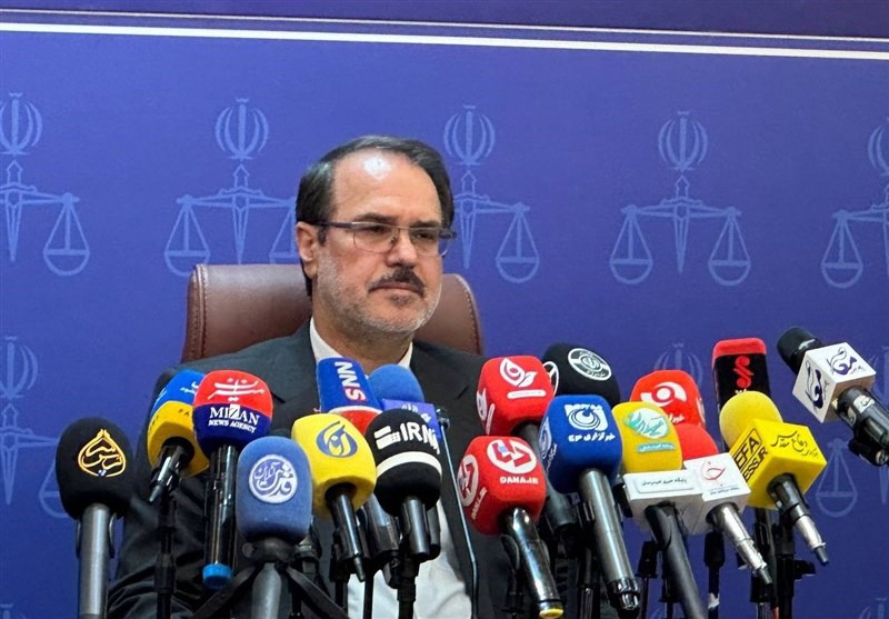 رئیس سازمان بازرسی: اجرای طرح «اینترنت پرو» متوقف شد