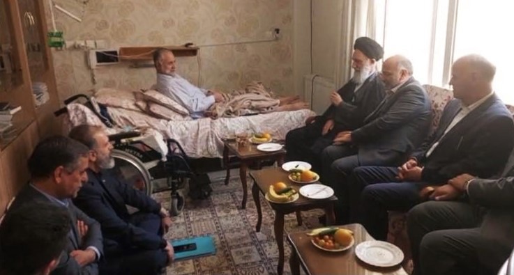 دیدار مدیر عامل شرکت بیمه دی و ‌هیئت همراه با خانواده های معظم شهدای استان اصفهان