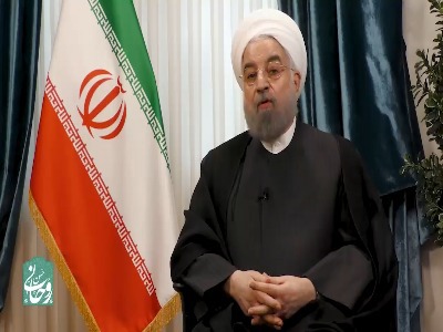 حسن روحانی: رهبر شهید در دوران مبارزه هم زندان دید و هم تبعید شد