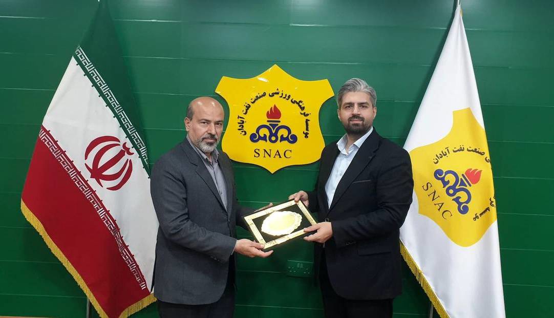 مدیر ارتباطات و بین‌الملل صنعت‌نفت آبادان معرفی شد