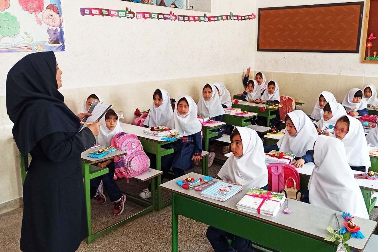 پذیرش ۲۵ هزار دانشجو معلم جدید؛ شیوه اجرای ارزیابی شایستگی معلمی اعلام شد