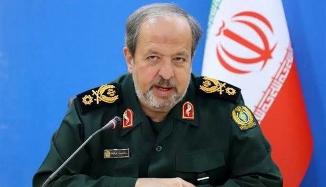 سرپرست وزارت دفاع: هر فشاری که معیشت و امنیت مردم را هدف بگیرد، بخشی از جنگ است | آخرین خبر
