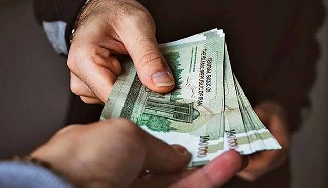 کف و سقف حقوق کارکنان دولت چقدر است؟