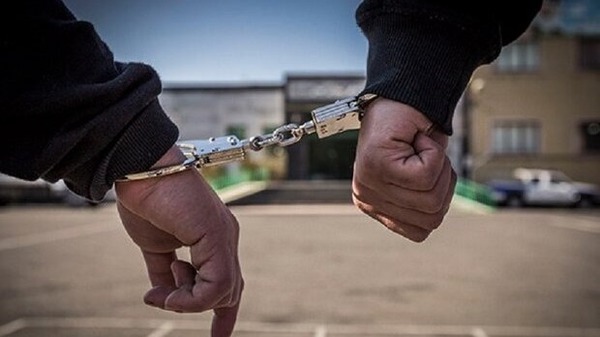 سرکردهٔ شبکه تراستی با بدهی ۷۰ هزار میلیارد تومانی دستگیر شد | آخرین خبر