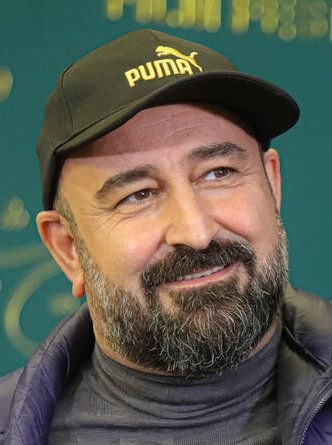 مهران احمدی شکارچی شد