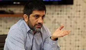 دبیر: مصاحبه‌هایم را از رسانه‌‌های دشمن نبینید