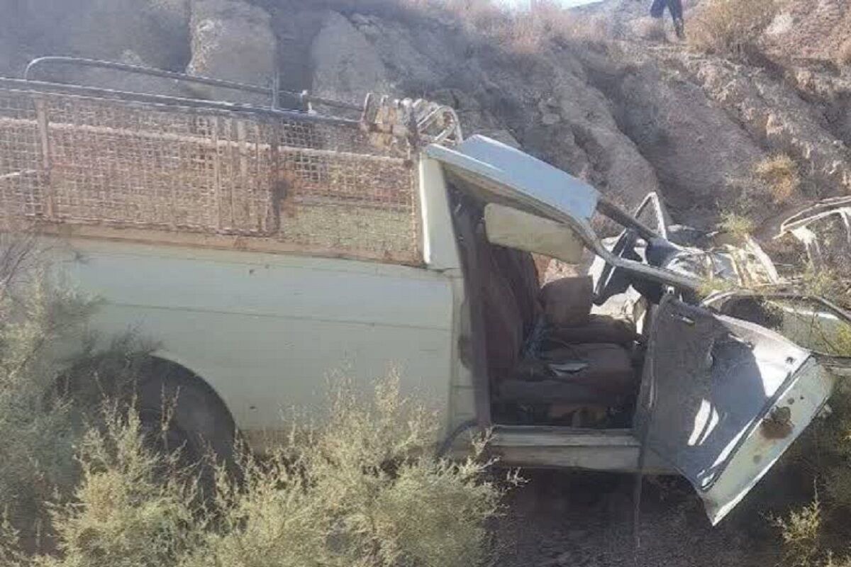 واژگونی وانت پیکان ۳ کشته بر جای گذاشت