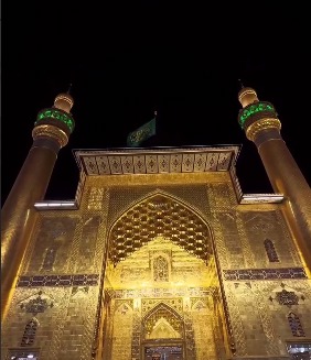 شب گذشته، رعد و برق و بارش باران در حرم امیرالمؤمنین علی (ع) در نجف